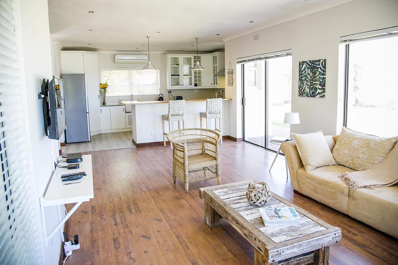Amazing Beach House In Melkbos! Van Riebeeckstrand Εξωτερικό φωτογραφία