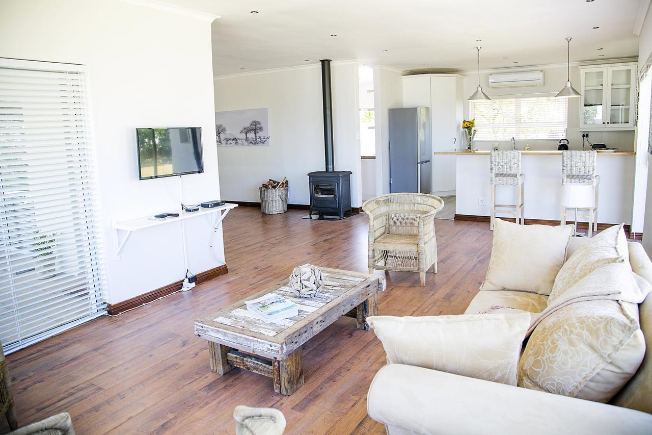 Amazing Beach House In Melkbos! Van Riebeeckstrand Εξωτερικό φωτογραφία